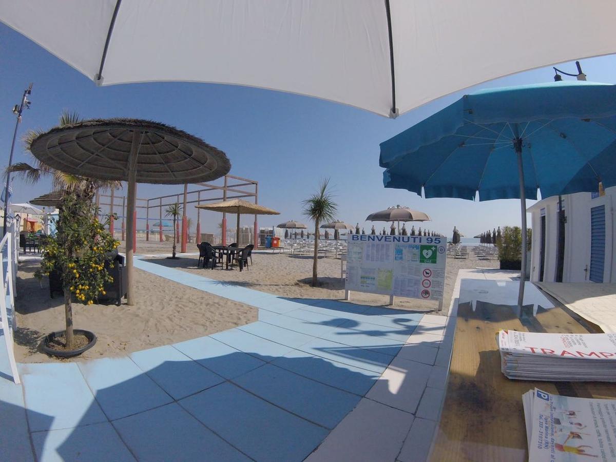 Hotel Villa Cesira 벨레지아아지마리나 외부 사진