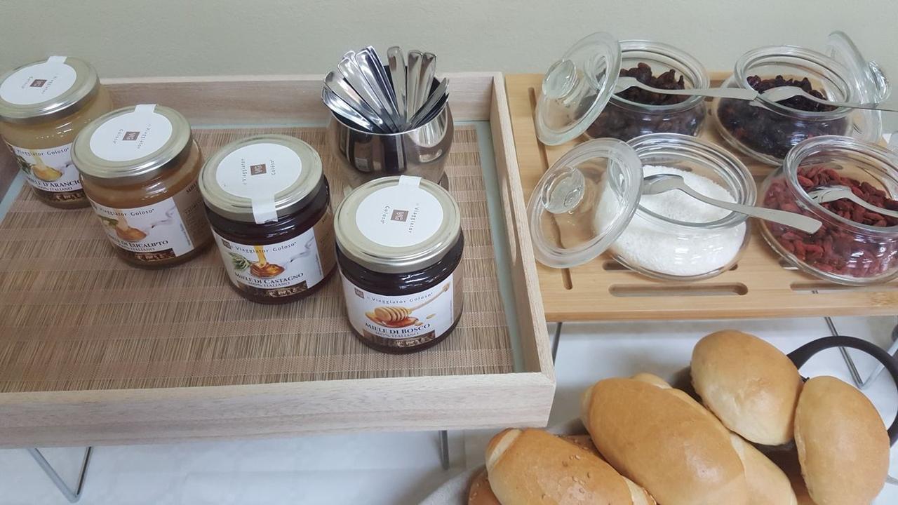 Hotel Villa Cesira 벨레지아아지마리나 외부 사진