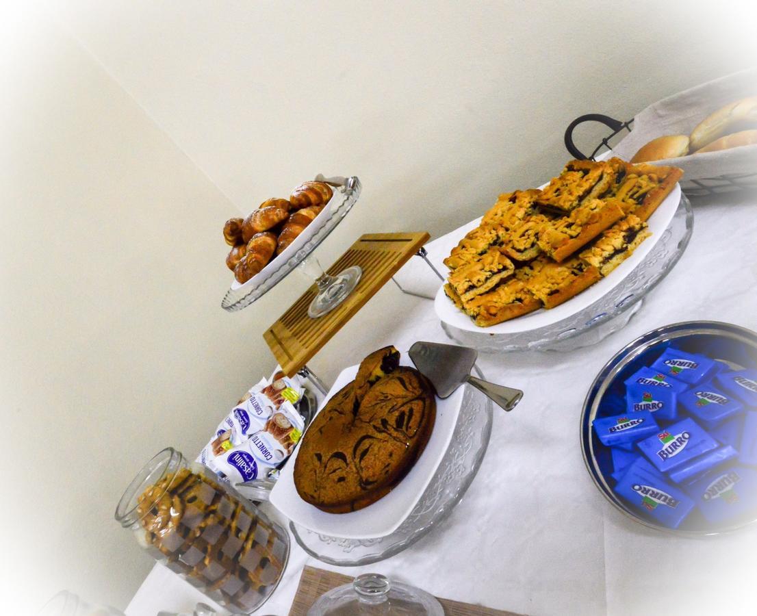 Hotel Villa Cesira 벨레지아아지마리나 외부 사진